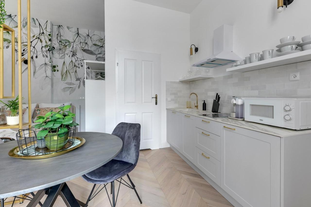 Apartment Lion -tokio Premium At The Center Sopot